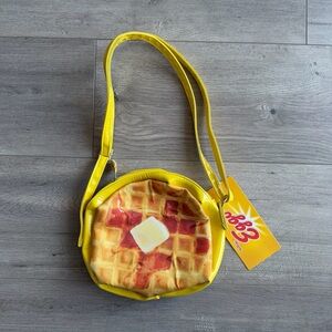 NWT Eggo Waffle Purse